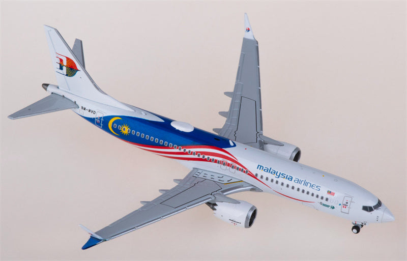 JC Wings Malaysia Airlines Boeing 737 MAX 8 9M-MVD 1:400 Diecast Model view 3