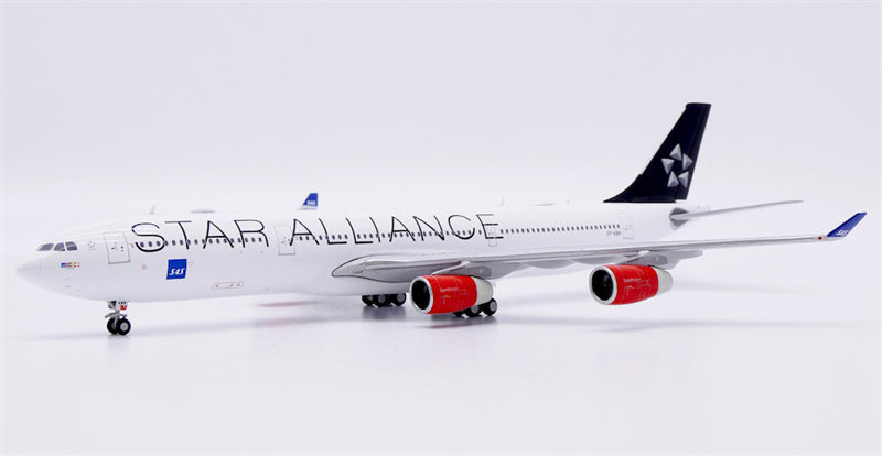 JC Wings 1:400 SAS Airbus A340-300 OY-KBM Diecast Model view 1