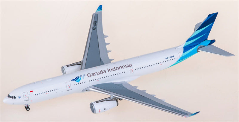 NG Models 1:400 Garuda Indonesia Airbus A330-300 PK-GPW Model