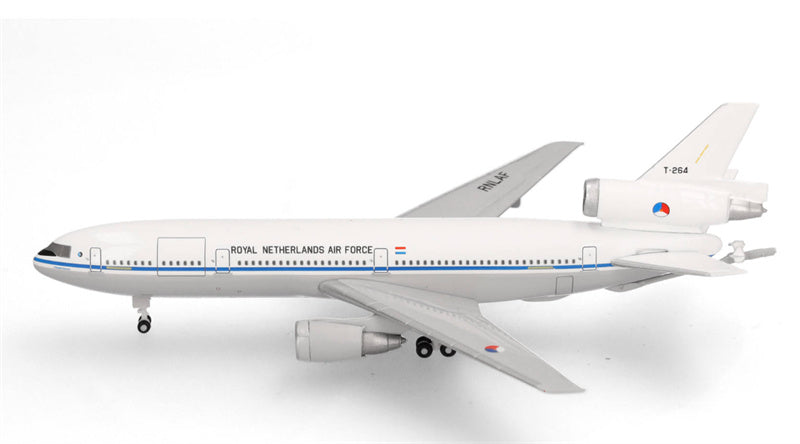 Herpa Netherlands Air Force McDonnell Douglas KC-10 T-264 1:500 Diecast Model view 2