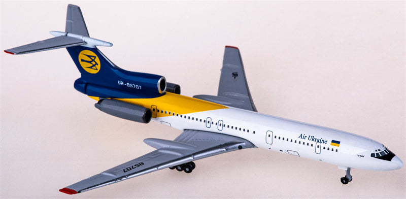 AeroClassics Air Ukraine for Tupolev Tu-154 UR-85707 1:400 Airplane Pre-built  Airliner Model Display