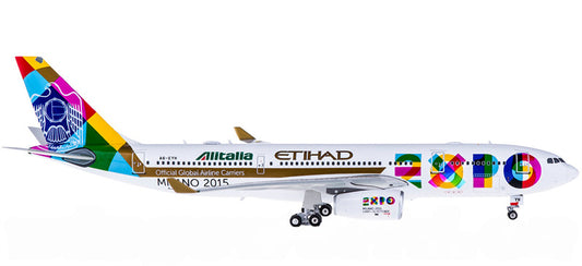 Phoenix Etihad Airways Airbus A330-200 A6-EYH 1:400 Diecast Model view 1