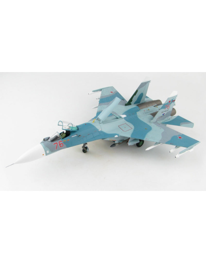 HOBBY MASTER Russian Air Force Su-27 Flanker B  1:72 Model 2016  Red 76 RF-95261