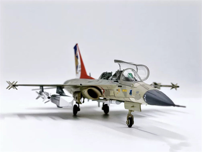 TTF  F-CK-1 IDF 1:72 Model    1624