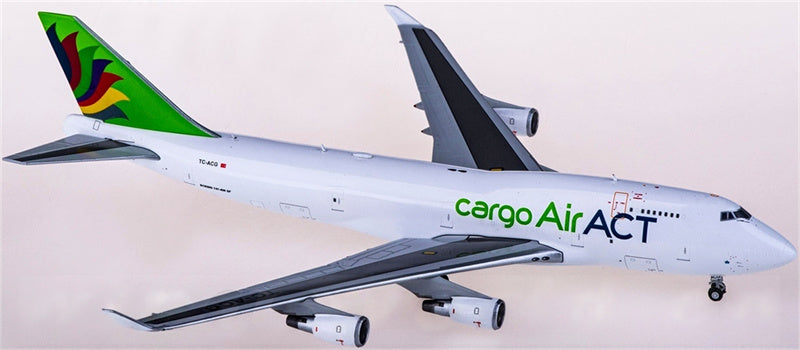 JC Wings ACT Cargo Air Boeing 747-400 TC-ACG 1:400 Diecast Model view 1