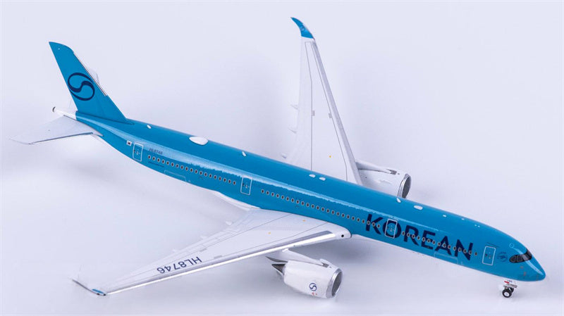 Phoenix Korean Air Airbus A350-900 HL8746 1:400 Diecast Model view 4