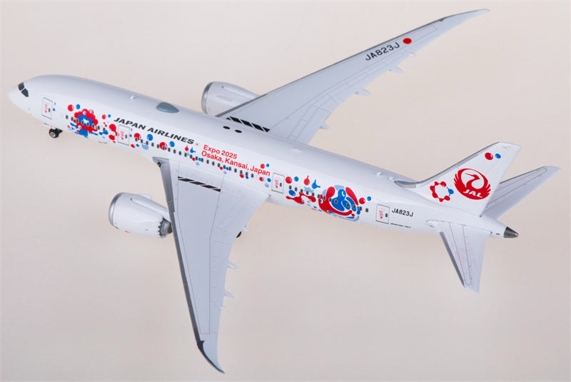 Phoenix Japan Airlines Boeing 787-8 JA823J 1:400 Diecast Model view 1