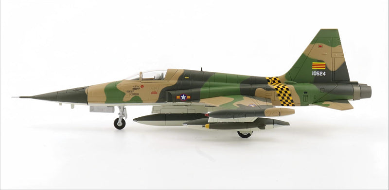 HOBBY MASTER VNAF‌ F-5A 522 SQN 1:72 Model 1971 Limited Edition Freedom Fighter 65-10524