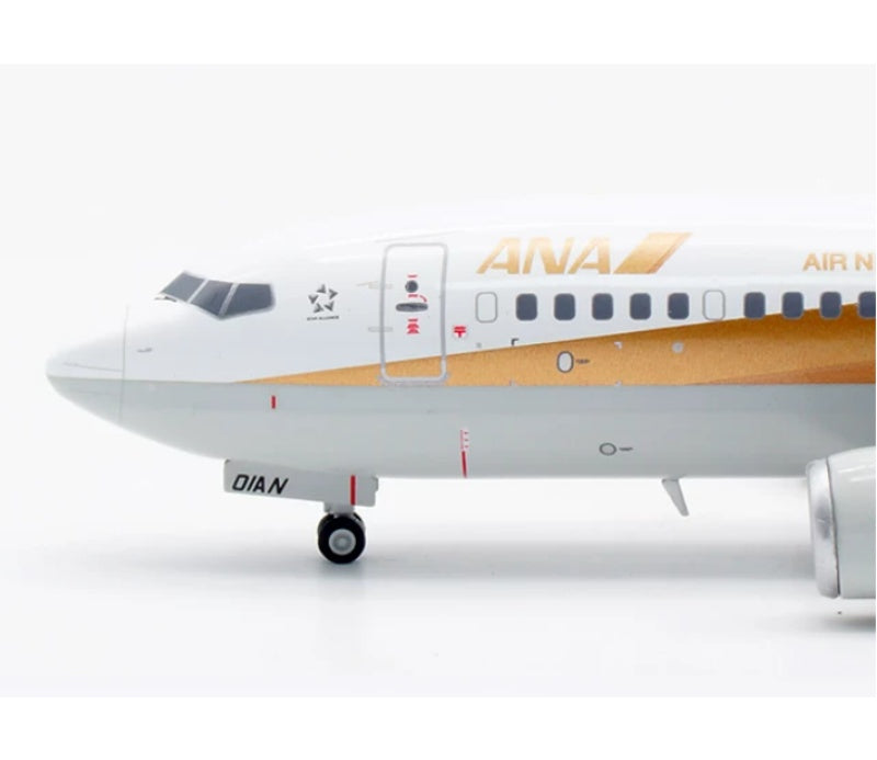 JC Wings 1:200 ANA B737-700 JA01AN Flaps down DIECAST Model