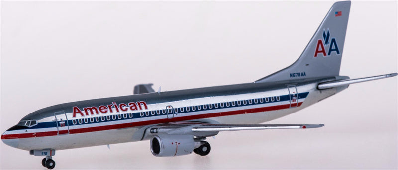 JC Wings American Airlines Boeing 737-300 N678AA 1:400 Diecast Model view 4