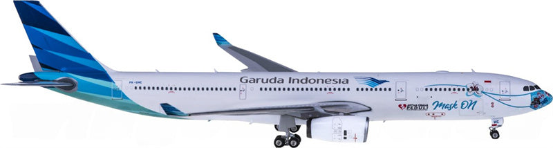 Phoenix Garuda Indonesia Airbus A330-300 PK-GHC 1:400 Diecast Model view 4