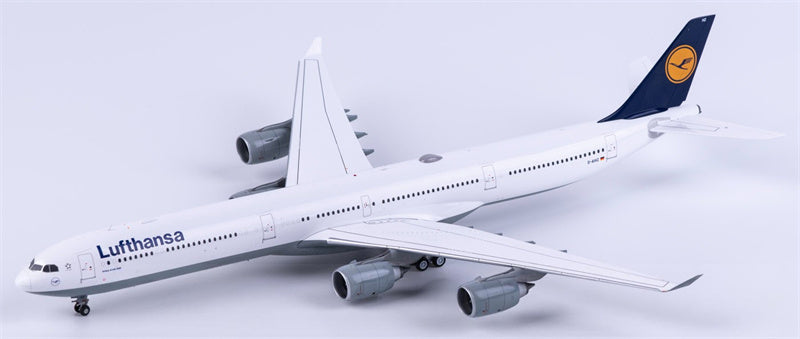 SQ Wings 1:200 Lufthansa Airbus A340-600 D-AIHZ  Diecast Model