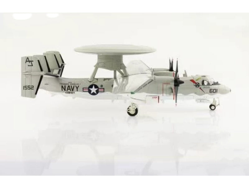 HOBBY MASTER Operation Desert Storm E-2C Hawkeye VAW-124 Bear Aces 1:72 Model 1991  Miss B.Havin 161552