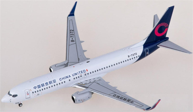 NG Models China United Airlines Boeing 737-800 B-7372 1:400 Diecast Model view 2