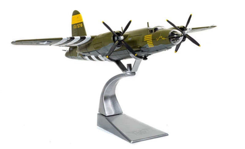 CORGI Martin B-26B Marauder 'Dinah Might’ - 553rd / 368th BG USSAF - Mjr David Dewhurst 1:72 Airplane Pre-built Model
