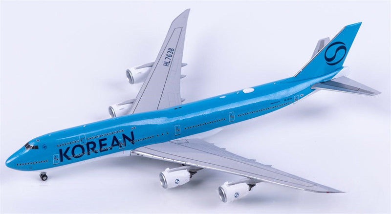 NG Models Korean Air Boeing 747-8 HL7638 1:400 Diecast Model view 4