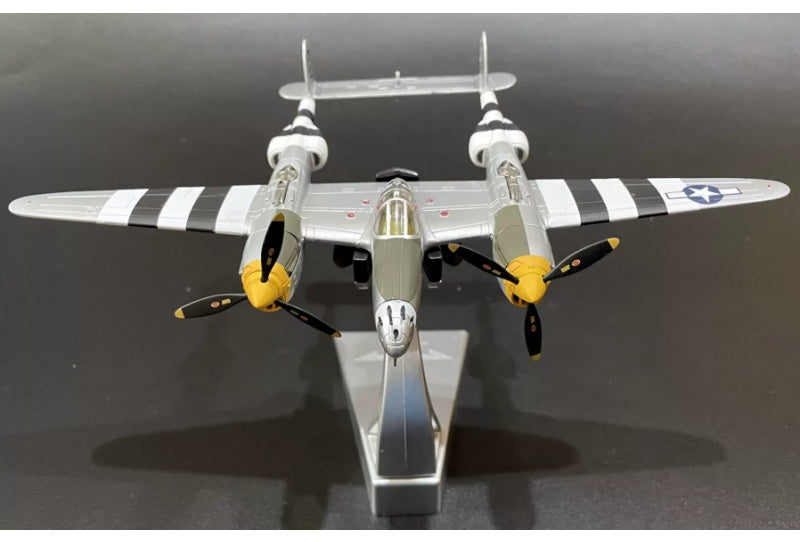 CORGI Aviation Archive Lockheed P-38J Lightning 43-28431 / MC-O ‘Happy Jack’s Go Buggy’ Capt. Jack M Ilfrey 79th FS / 20th FG Kings Cliffe 1/72 Aircraft Pre-built Model