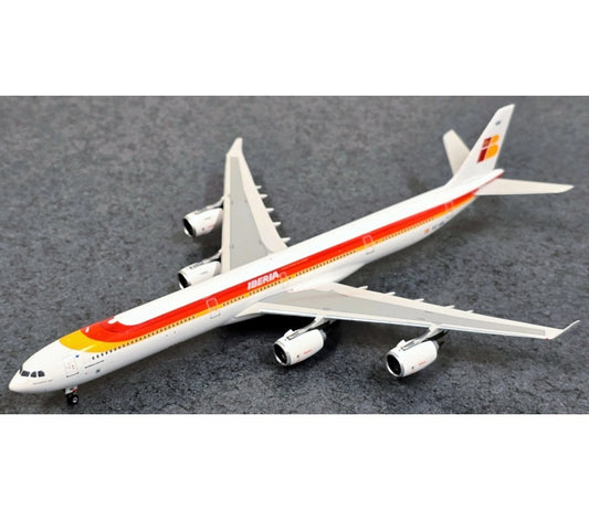 Phoenix 1:400 Iberia A340-600 EC-IQR  DIECAST Model