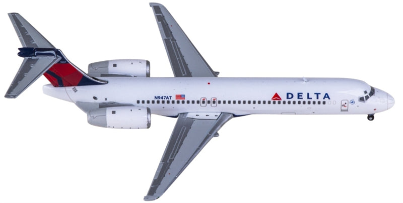 Geminijets 1:400 Delta Air Boeing 717 44007297 Diecast Model view 4