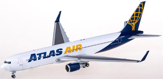 Geminijets Atlas Air Boeing 767-300ER N649GT 1:200 Diecast Model view 1