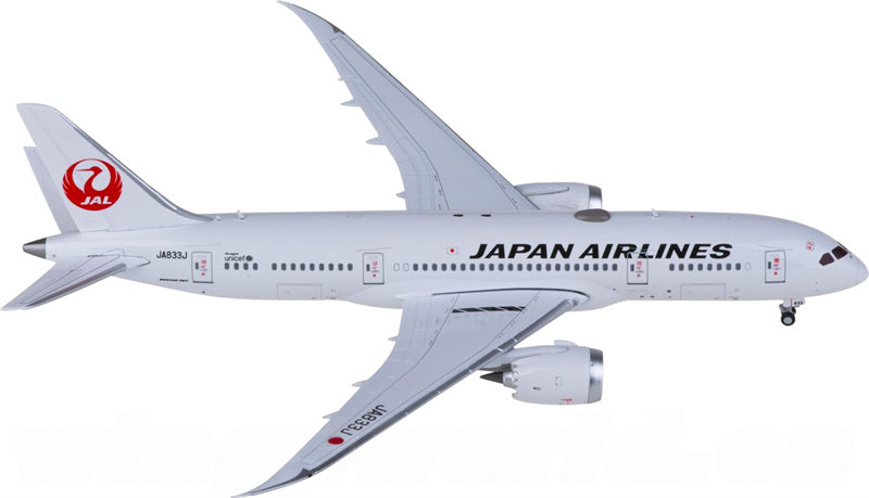 JC Wings Japan Airlines Boeing 787-8 Dreamliner JA833J 1:400 Diecast Model view 1