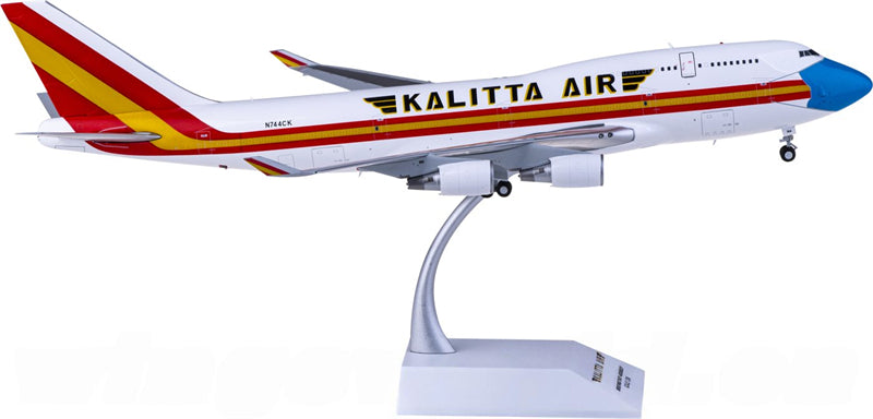 JC Wings Kalitta Air Boeing 747-400BCF N744CK 1:200 Diecast Model view 1