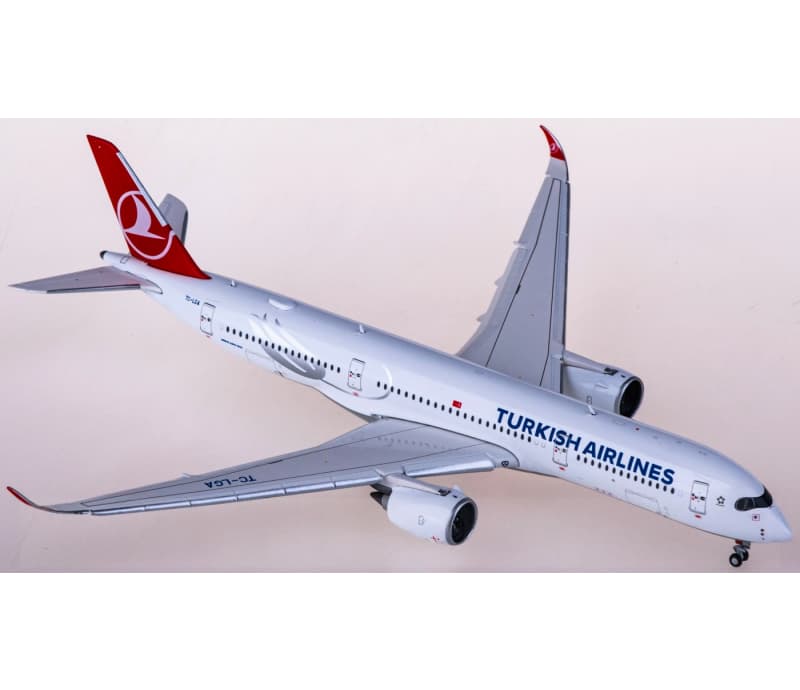 JC Wings Turkish Airlines Airbus A350-900XWB TC-LGA Flaps down 1:400 Aircraft Pre-built  Airliner Model Display