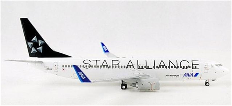 Hogan ANA Boeing 737-800 JA51AN Star Alliance 1:200 ABS Model view 2