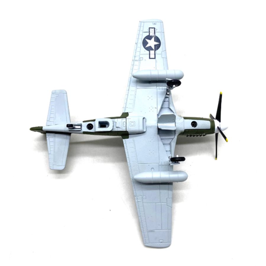 FLOZ US P51-B Mustang fighter jet 1:72 Aircraft Pre-built Model