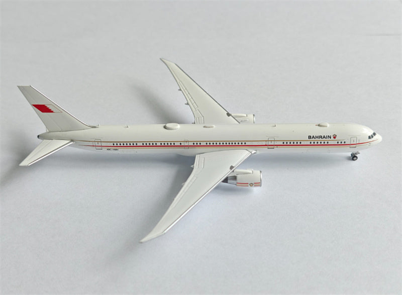 PandaModel 1:400 Bahrain Royal Flight B767-400 A9C-HMH DIECAST Model