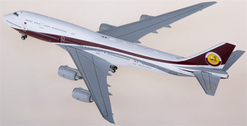 JC Wings Worldwide Aircraft Holding Boeing 747-8 BBJ VQ-BSK 1:400 Diecast Model view 3