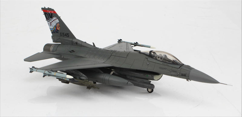 HOBBY MASTER USAF F-16C 138th FW 1:72 Model The Spirit of Broken Arrow 88-0545