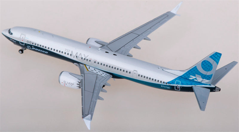 JC Wings Boeing 737 MAX 9 N7379E 1:400 Diecast Model view 3