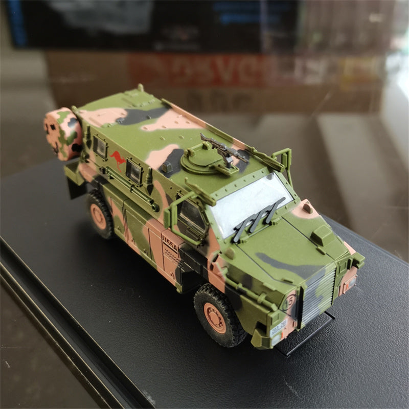 DRAGON Bushmaster Protected Mobility Vehicle 1:72 Tank Pre-built Model