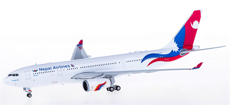 Phoenix Nepal Airlines Airbus A330-200 9N-ALY 1:400 Diecast Model view 3