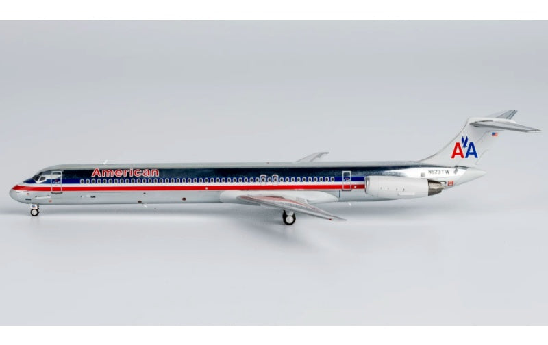 NG Models 1:400 American Airlines MD-82 N923TW  DIECAST Model