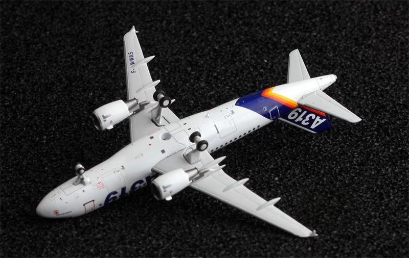Kylin Model 1:400 Airbus A319 F-WWAS DIECAST Model