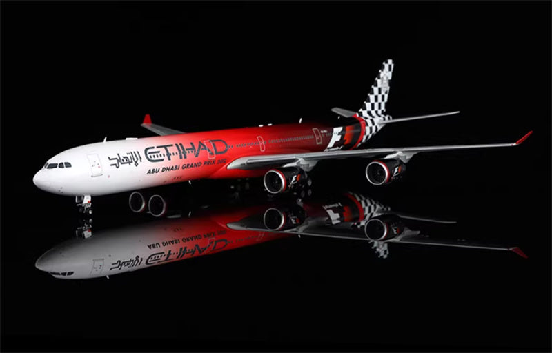 SQ Wings Etihad Airways Airbus A340-600 A6-EHJ 2012 1:200 Aircraft Model