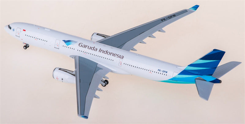 NG Models 1:400 Garuda Indonesia Airbus A330-300 PK-GPW Model