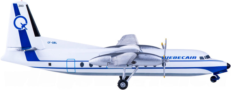 AeroClassics Quebecair Fokker F-27 CF-QBL 1:200 Diecast Model view 2