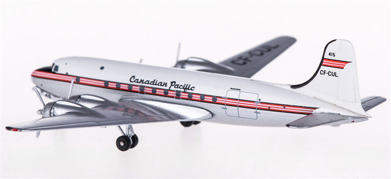 AeroClassics Canadian Pacific Douglas DC-4 CF-CUL 1:400 Diecast Model view 4