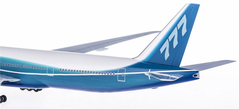 Hogan Boeing 777-300ER Boeing Dream Paint 1:200 ABS Model view 2