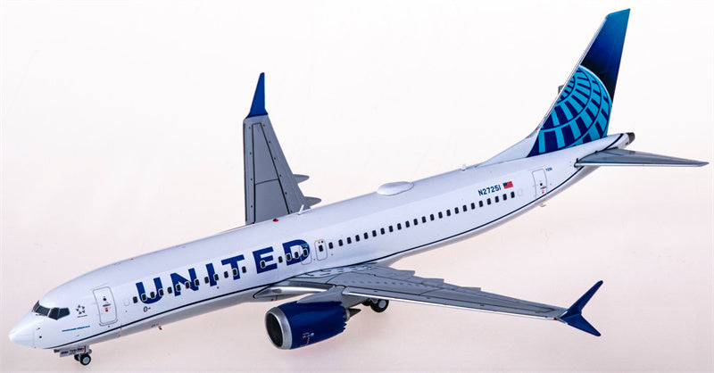 Geminijets United Airlines Boeing 737 MAX 8 N27251 1:200 Diecast Model view 3