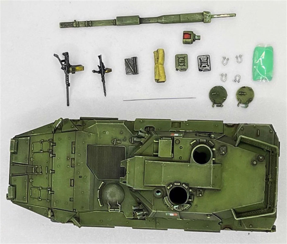AM Italian Centaur 120mm/L45 smoothbore wheeled tank 1:72 Tank Pre-built Model