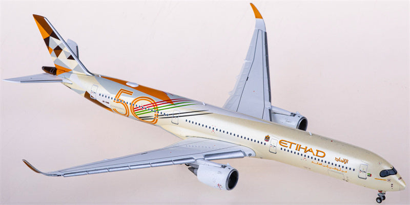 JC Wings Etihad Airways Airbus A350-1000XWB A6-XWB Flaps Down 1:400 Diecast Model view 1