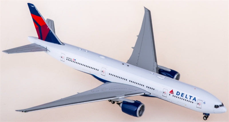 Phoenix Delta Air Lines Boeing 777-200LR N709DN 1:400 Diecast Model view 3