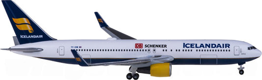 Herpa Icelandair for Boeing 767-300 TF-ISW 1:500 Airplane Pre-built  Airliner Model Display