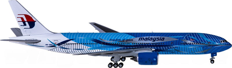 JC Wings Malaysia Airlines Boeing 777-200ER 9M-MRD 1:400 Diecast Model view 1
