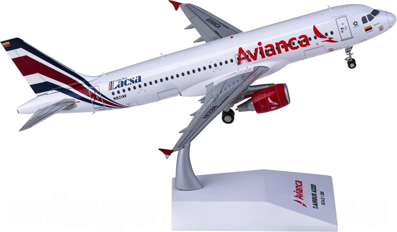 JC Wings Avianca Airbus A320 N821AV 1:200 Diecast Model view 1