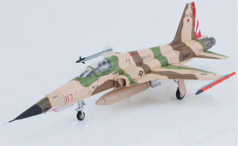 HOBBY MASTER USN F-5N VFC-111 1:72 Model 2014 761533/Red 117